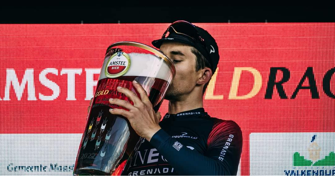 Tadej Pogacar gewinnt den Hauptpreis beim Amsterdam Gold Race